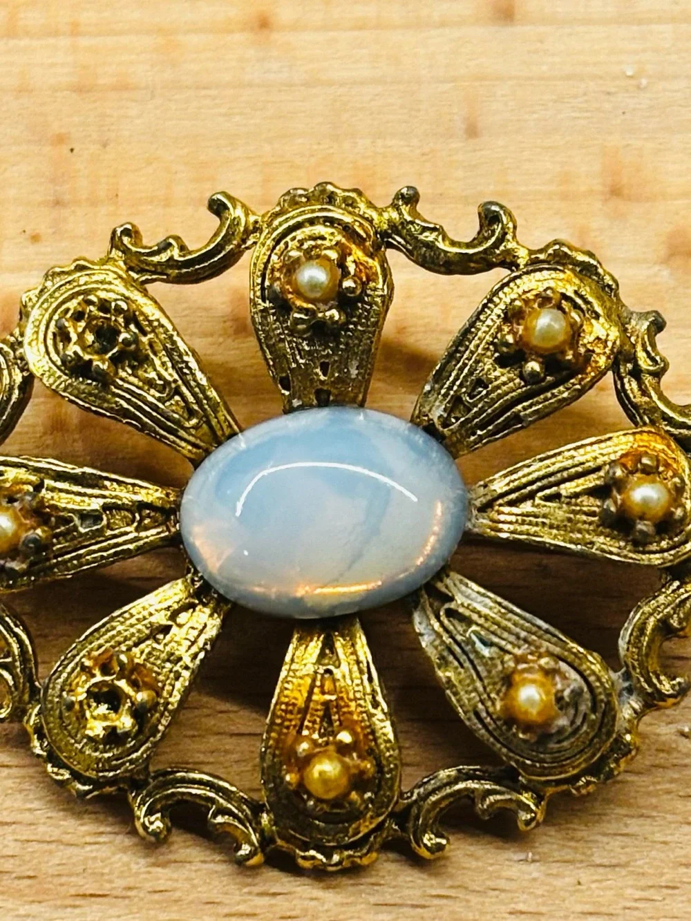 Vintage Gold-Flower Brooch with Opalescent Cabochon